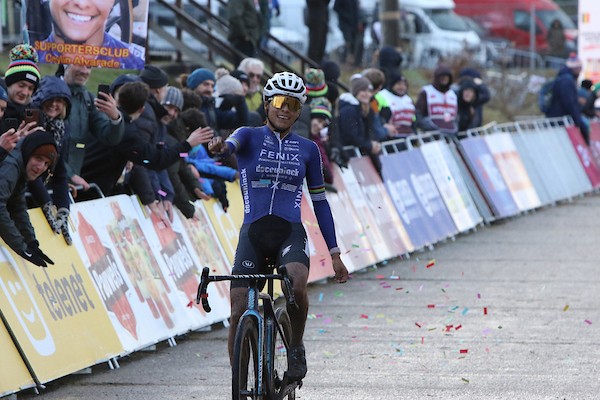 Alvarado naar de winst in Zonhoven