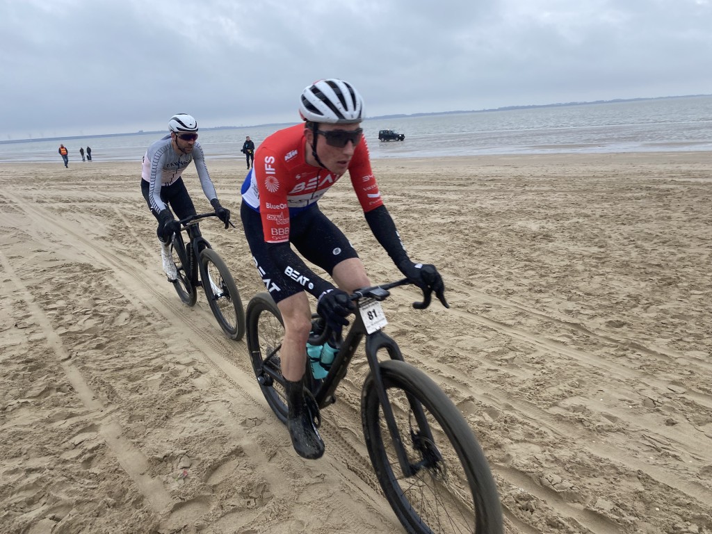 Daan van Sintmaartensdijk gaat voor prolongatie strandtitel