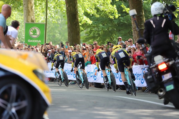 Winst voor Visma in ploegentijdrit Parijs-Nice