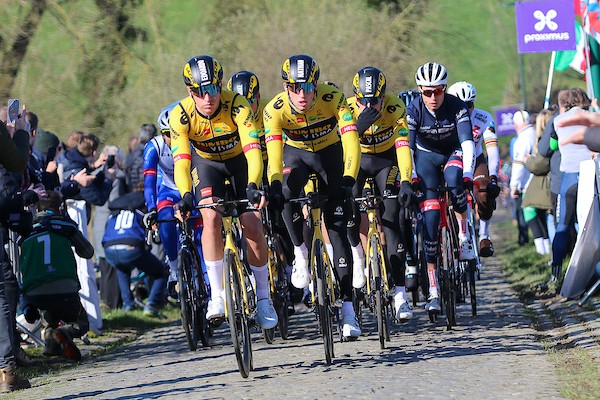 Deelnemerslijst Omloop Het Nieuwsblad Mannen