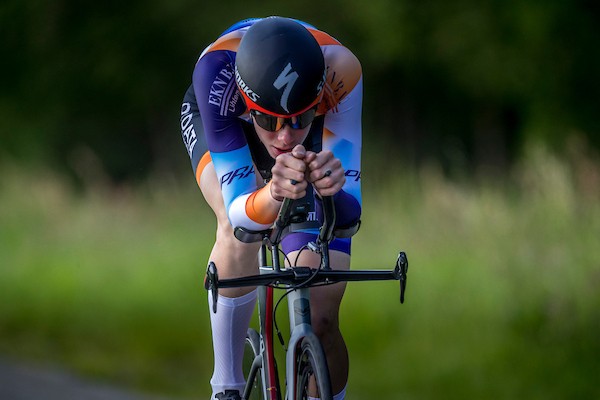 Rik van der Wal wint NK 50 kilometer