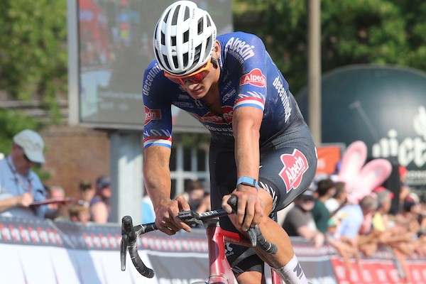 Van der Poel start er in Le Samyn al aan