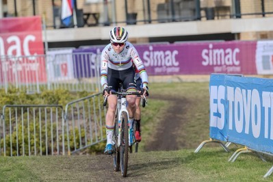 Fem van Empel wint in Beringen