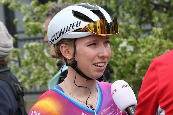 Wiebes wint openingstijdrit Baloise Ladies Tour