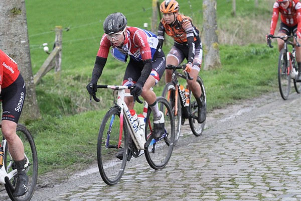 Van Vleuten Wint Omloop Het Nieuwsblad Cyclingonlinenl